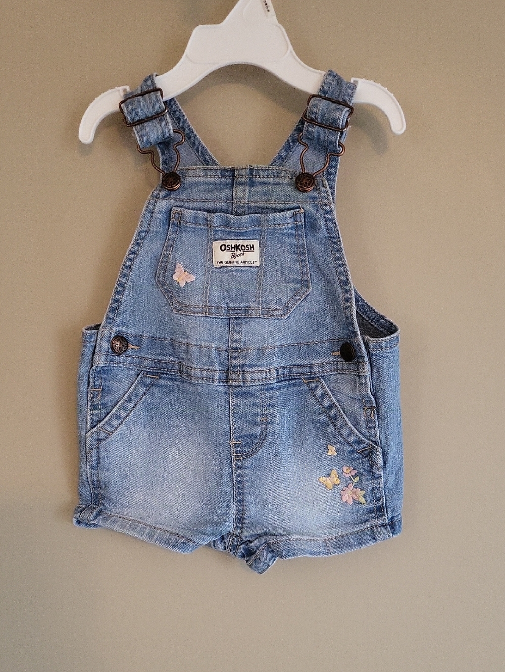 OshKosh B'gosh light wash denim embrodiered shortalls